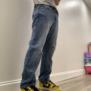 Lucky brand hand made 363 vintage strait jeans!